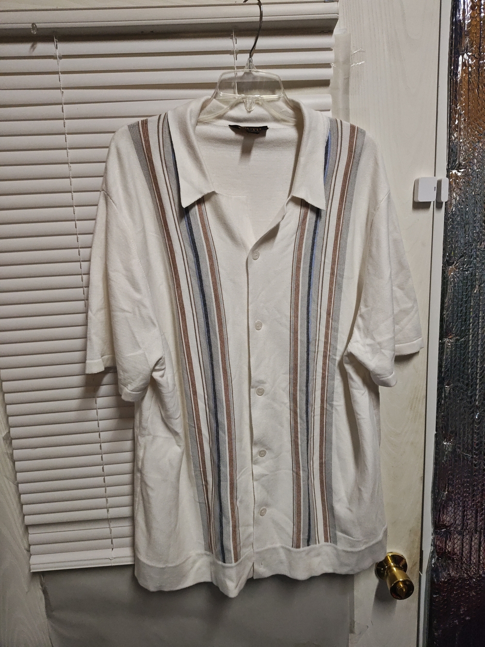 Truth Men’s Short Sleeve Polo Button Shirt in White with Brown and Blue Stripes